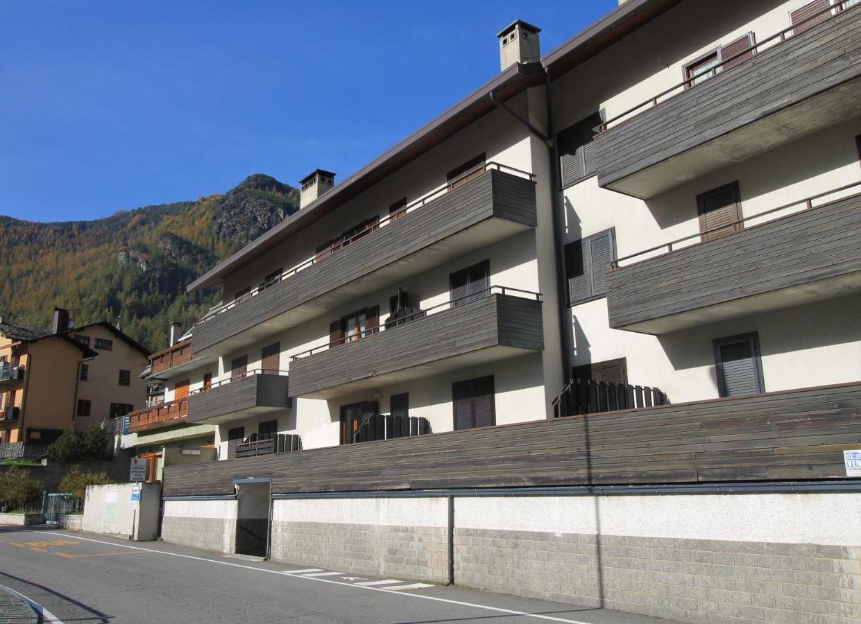Ca Pizzo Scalino Lejlighed Chiesa in Valmalenco Eksteriør billede